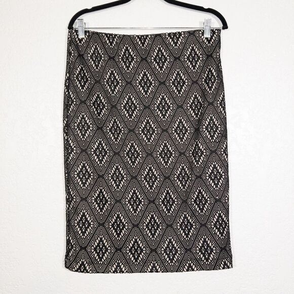 Renee C. Black Elvira Lace Pencil‎ Skirt Size Large - Picture 2 of 5